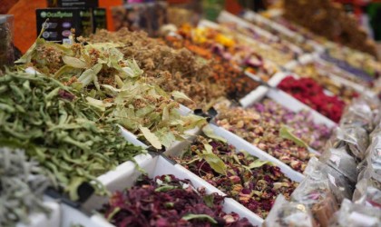 Havalar soğudu, vatandaşlar aktarların yolunu tuttu