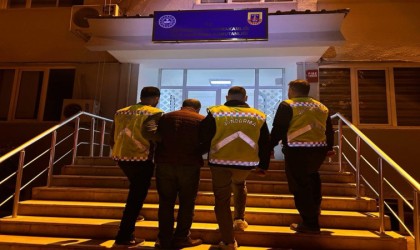 Hırsızlık suçundan aranan hükümlü yakalandı