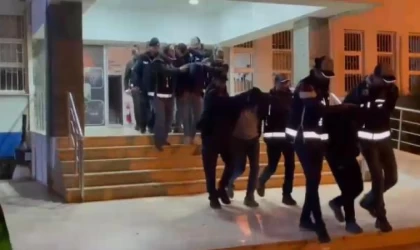 İzmir’de suç örgütüne operasyon: 6 gözaltı