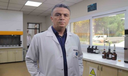 İZSU, İzmirin su kalitesini akredite laboratuvarında test ediyor