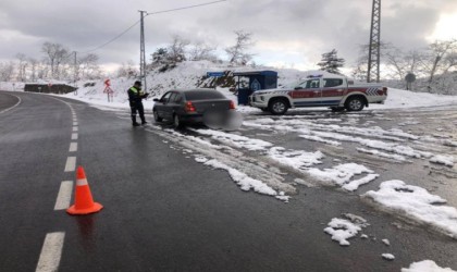 Jandarma ekipleri denetimlerini sürdürüyor