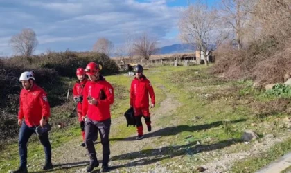 Kaçak göçmen, göl kıyısında sazlıkların arasında yakalandı