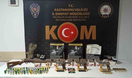 Kastamonuda 5 farklı adrese kaçakçılık operasyonu: 4 gözaltı