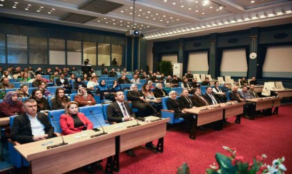 Kayseri Kariyer Konferansları sürüyor