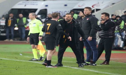 Kerem Aktürkoğlu kırmızı kart gördü