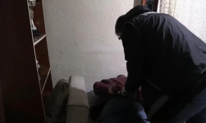 Konya’da uyuşturucu satıcılarına operasyonlarda 5 tutuklama