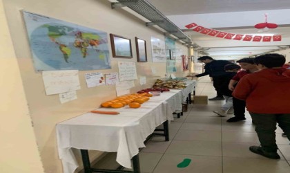 Minikler “Dürüstlük” konusunu uygulamalı olarak işledi