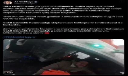 Motor arızası nedeniyle sürüklenen geminin mürettebatı helikopterle kurtarıldı (2)