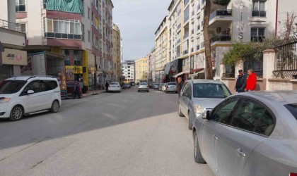 Mutta caddedeki tek yön ve süresiz park yasağına iptal talebi