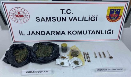 Samsunda jandarma 736 aranan şahsı yakaladı