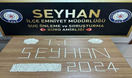 Seyhan polisi, oyuncak “Pelüş ayı” içerisinden uyuşturucu hap ele geçirdi