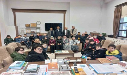 Simavda cami öğrencileri harçlıklarını Filistine gönderdi