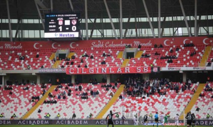 Sivassporlu taraftarlar, Gaziantep maçına ilgi göstermedi