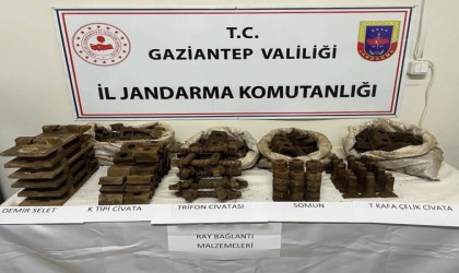 Tren rayları malzemelerini çalan 2 şahıs suçüstü yakalandı
