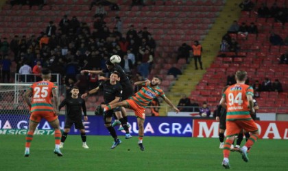 Trendyol Süper Lig: Hatayspor: 1 - Alanyaspor: 1 (Maç sonucu)