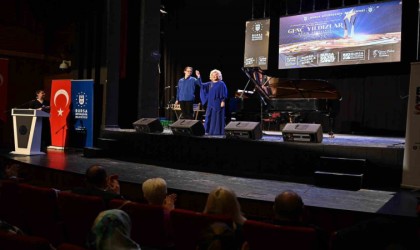 Uluslararası Genç Yıldızlar Müzik Festivali Bursada gerçekleştirildi