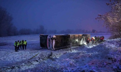 Vali Dallı: “Otobüs kazasında 6 vatandaşımızı kaybettik, 33 yaralımız var”