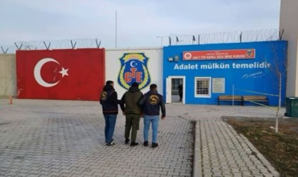 Vanda değişik suçlardan 8 kişi tutuklandı