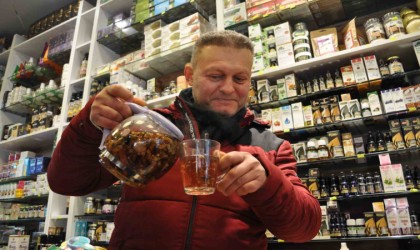 Vücut savunmasını arttırmak için düzenli kış çayı tüketimi önemli