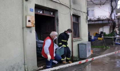 Yalnız yaşadığı dairede çıkan yangında yaşamını yitirdi