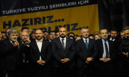 Yeniden aday olan Tahir Büyükakın Kocaeli’nde coşkuyla karşılandı