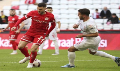 Ziraat Türkiye Kupası: Antalyaspor: 0 - Pendikspor: 1 (İlk yarı)