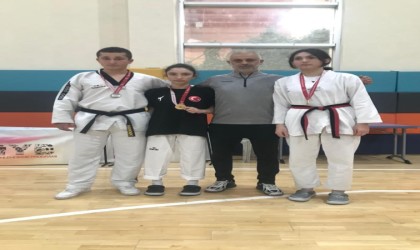 Zonguldakta Gençler Taekwondo İl Birinciliği müsabakaları yapıldı