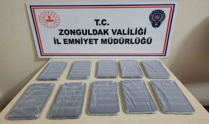 Zonguldakta gümrük kaçağı cep telefonları ele geçirildi