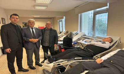 14 Şubatta kan hediye ettiler