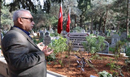 Acılı baba Şimşek: Deprem bugün gibi, aynı acıyı yaşıyoruz ama bir yerde seviniyorum, yavrularımın cenazesine ulaşabildim