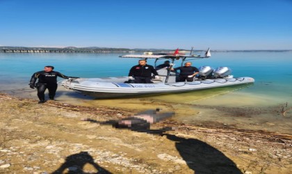 Adanada iki gündür kayıp genç gölde ölü bulundu
