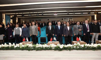 ALKÜde Aliya İzzetbegoviç anlatıldı