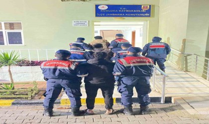 Antalyada adam öldürme suçundan aranan 3 şahıs yakalandı