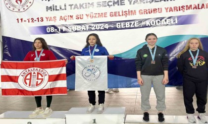 Antalyaspor Yüzme Takımı, 9 madalya ve 1 milli takım vizesi kazandı