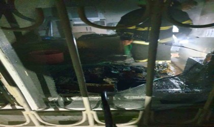 Arsuzda ev yangını söndürüldü