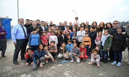 Asrın felaketinin 1. yıldönümünde BTSO heyeti Hatayda