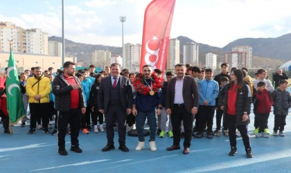 Avrupa Şampiyonuna görkemli karşılama