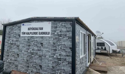 AXA Sigortadan deprem bölgesine ziyaret