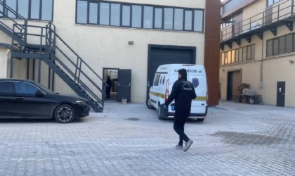 Bakımı yapılan yük asansörü, test sırasında düştü: 1’i ağır, 3 yaralı