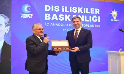 Başkan Büyükkılıç, hafta sonu 20 programa katılarak, yoğun bir mesai harcadı