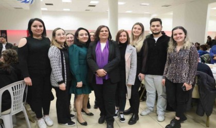 Başkan Çerçioğlu KPSSye hazırlanan gençlerle buluştu