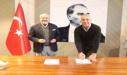 Başkan Tarhan: Halkımızın mutluluğu ve sağlığı için elimizden gelen her şeyi yapmaya devam edeceğiz