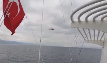 Batan geminin kayıp mürettebatını arama çalışmaları havadan görüntülendi