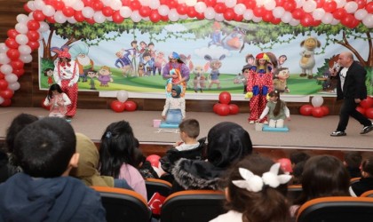 Bayburt Belediyesi çocukların yüzünü güldürdü