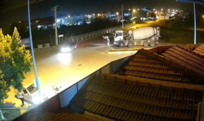 Beton mikserinin çarptığı Ecenur, ağır yaralandı; o anlar kamerada