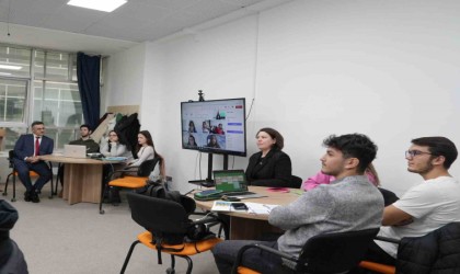 BTÜ, yabancı dil eğitiminde sınırları kaldırdı