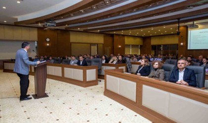 Büyükşehir personeline mevzuat eğitimi