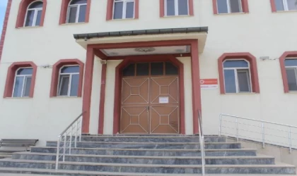 ’Camiye yardım’ bahanesiyle para toplayıp kaçtı