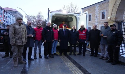 Depremde hayatını kaybedenler dualarla anıldı