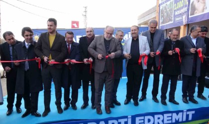 Edremitte AK Partinin seçim koordinasyon merkezi törenle açıldı